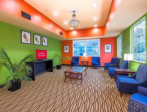 Red Roof Inn & Suites Madison, GA hotel detail image 4