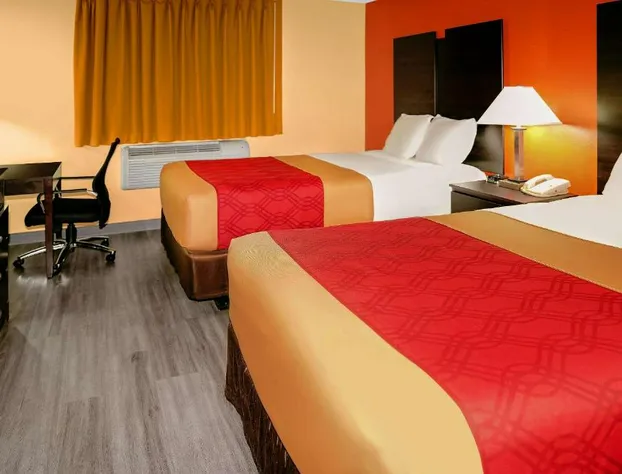 Econo Lodge Rome South hotel detail image 2