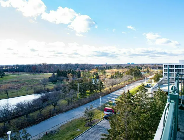 Chicago Marriott Suites Deerfield hotel detail image 4