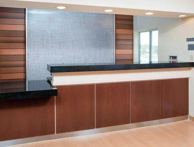 Fairfield Inn & Suites Quincy hotel detail image 1