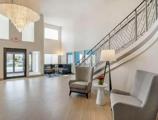 Comfort Inn Edinburgh - Columbus hotel detail image 1