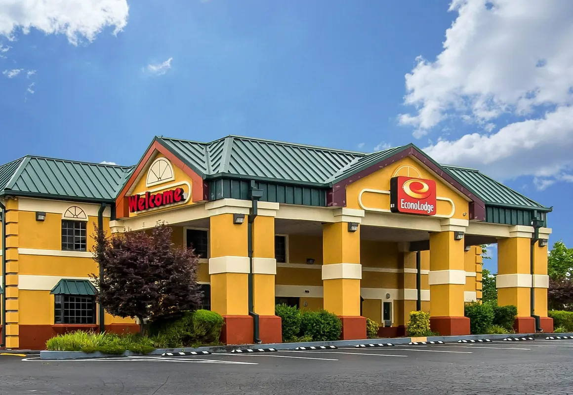 Econo Lodge Berea hotel hero