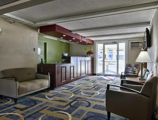 Super 8 by Wyndham Bangor hotel detail image 4