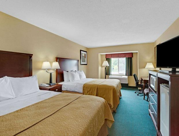 Ramada by Wyndham Kittery hotel detail image 4