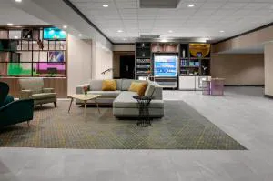 Holiday Inn Hotel & Suites Boston - Peabody by IHG hotel detail image 1