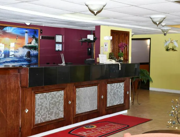 Regency Inn & Suites hotel detail image 3