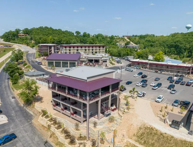 The Resort at Lake of the Ozarks hotel detail image 2