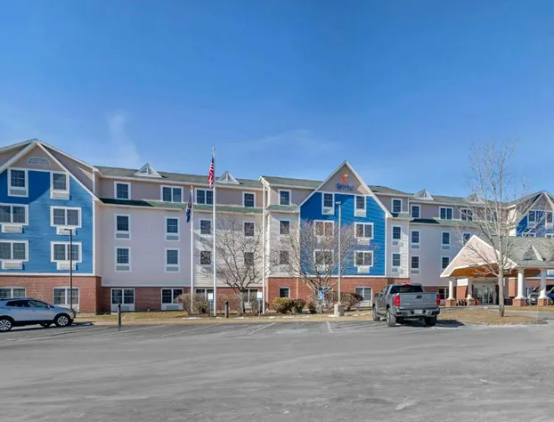 Comfort Inn & Suites Dover-Portsmouth hotel detail image 1