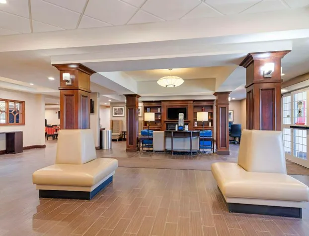 Comfort Inn & Suites Dover-Portsmouth hotel detail image 4