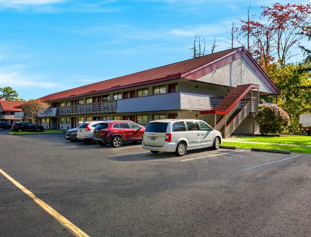 Red Roof Inn Salem hotel detail image 2