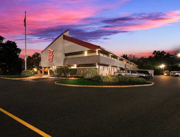 Red Roof Inn Salem hotel detail image 3
