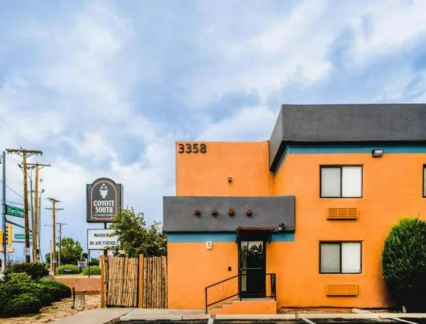 Coyote South hotel detail image 1