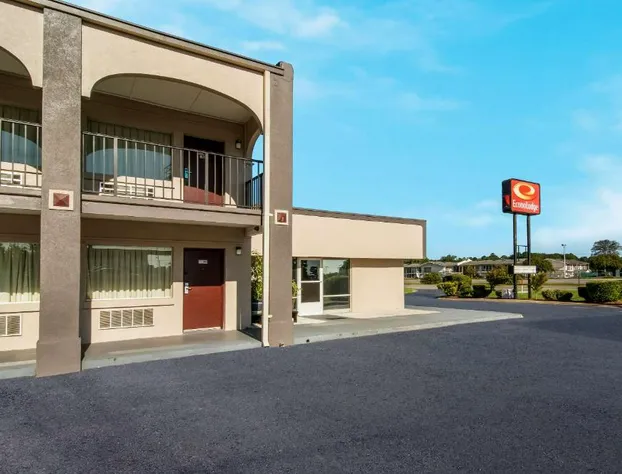 Econo Lodge Goldsboro Hwy 70 hotel detail image 3