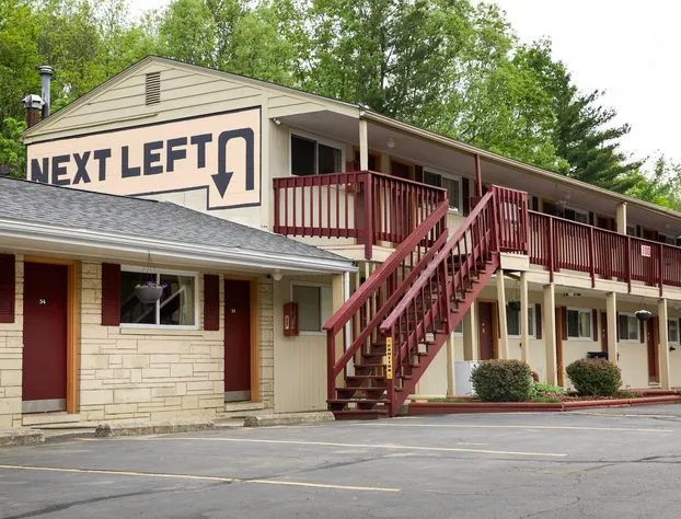 Hometown Inn Athens hotel detail image 1