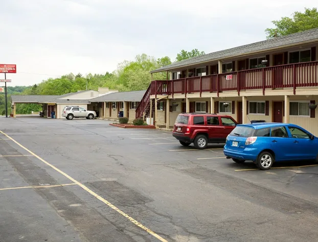Hometown Inn Athens hotel detail image 2