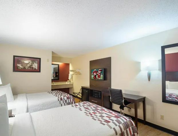 Red Roof Inn Dayton - Fairborn/ Nutter Center hotel detail image 3