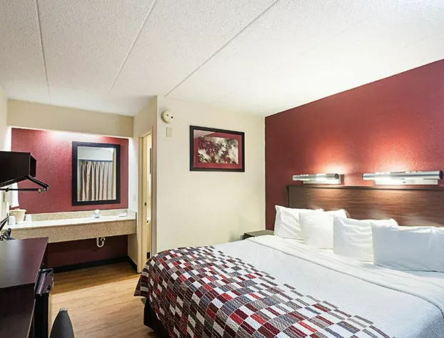 Red Roof Inn Dayton - Fairborn/ Nutter Center hotel detail image 4