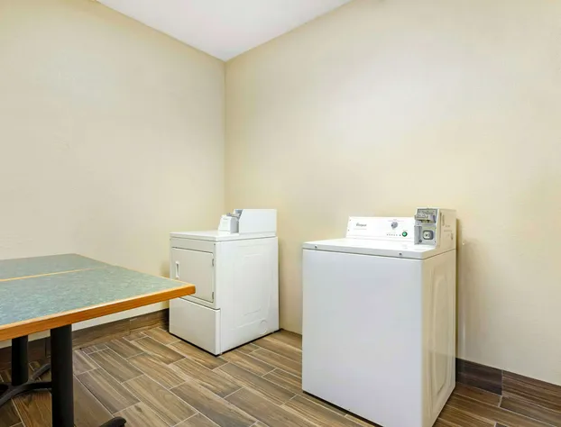 Best Western Locust Grove Inn & Suites hotel detail image 4