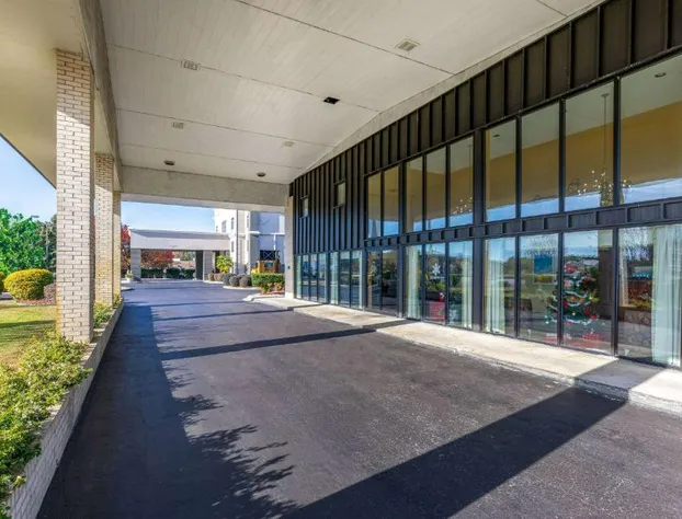 Days Inn by Wyndham Florence/I-95 North hotel detail image 3