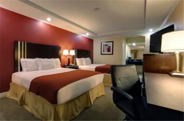 Americas Best Value Inn Angleton hotel detail image 4