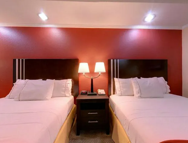 Americas Best Value Inn Angleton hotel detail image 2