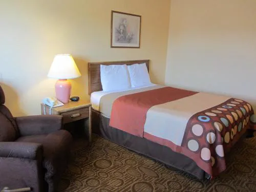 Super 8 by Wyndham Dalhart hotel detail image 4