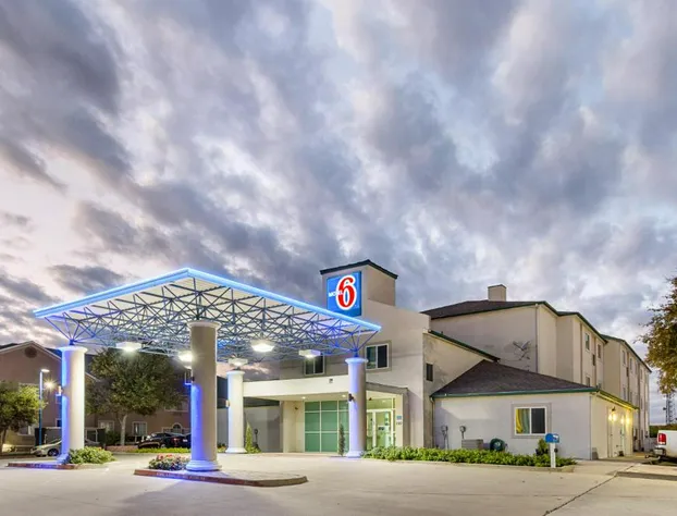 Motel 6 Weatherford, TX hotel detail image 2