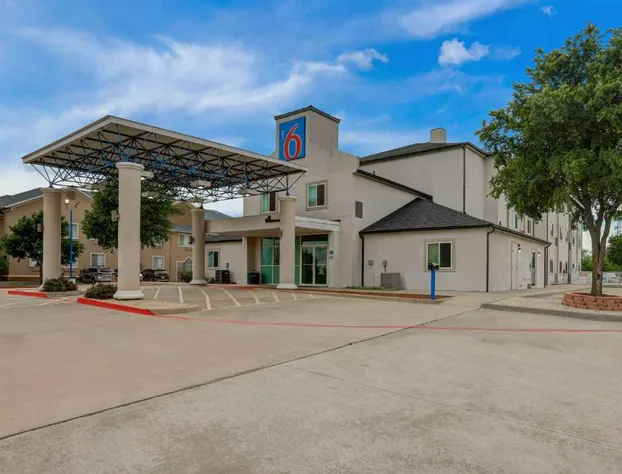 Motel 6 Weatherford, TX hotel detail image 2