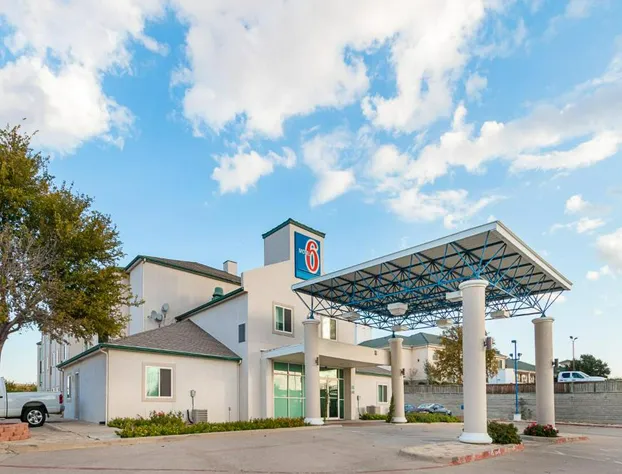 Motel 6 Weatherford, TX hotel detail image 3