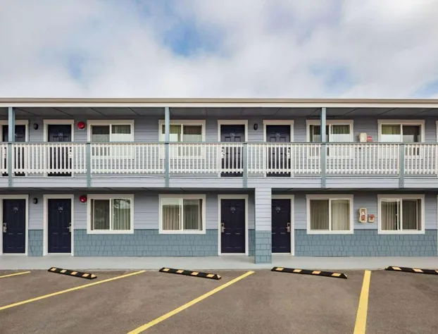 Travelodge by Wyndham Newport hotel detail image 2