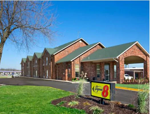 Super 8 by Wyndham Strafford/Springfield Area hotel detail image 1