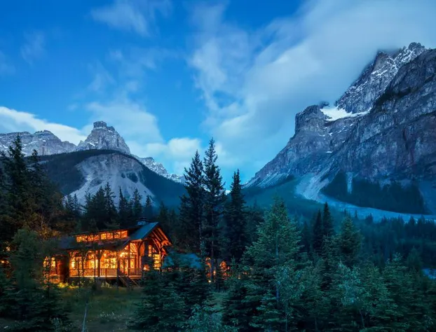 Cathedral Mountain Lodge hotel detail image 3