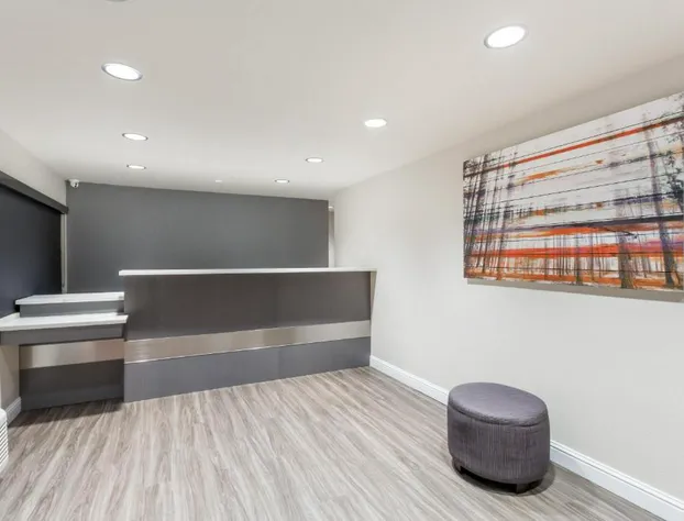 Days Inn by Wyndham Yosemite Area hotel detail image 1