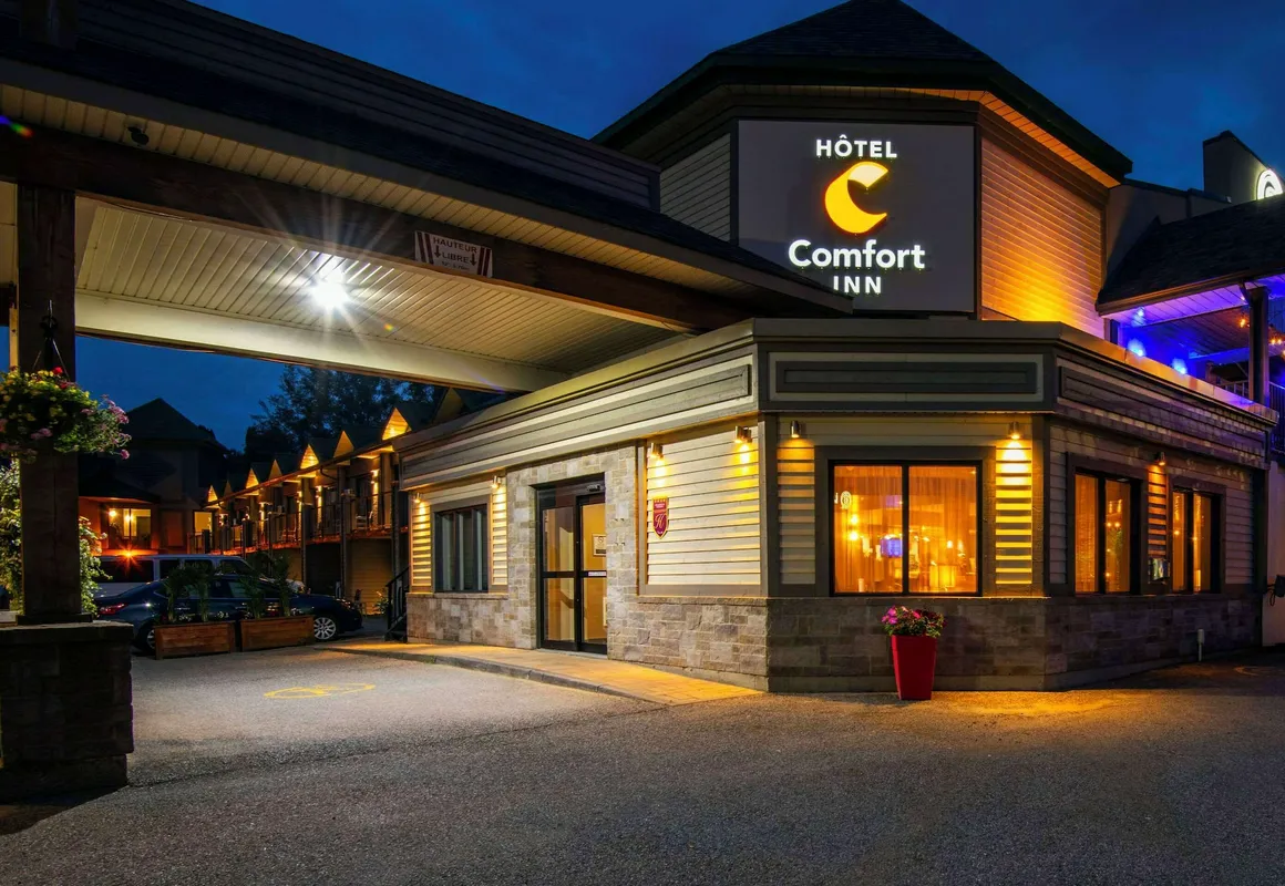 Comfort Inn Mont Laurier hotel hero