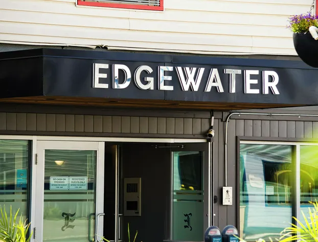 Edgewater Hotel hotel detail image 4