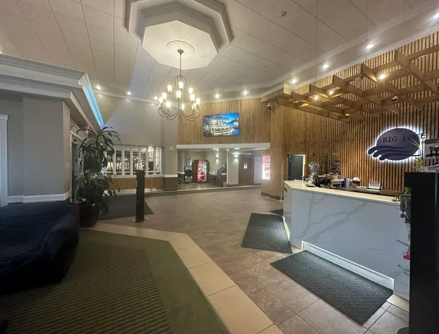 Big Lake Inn hotel detail image 3