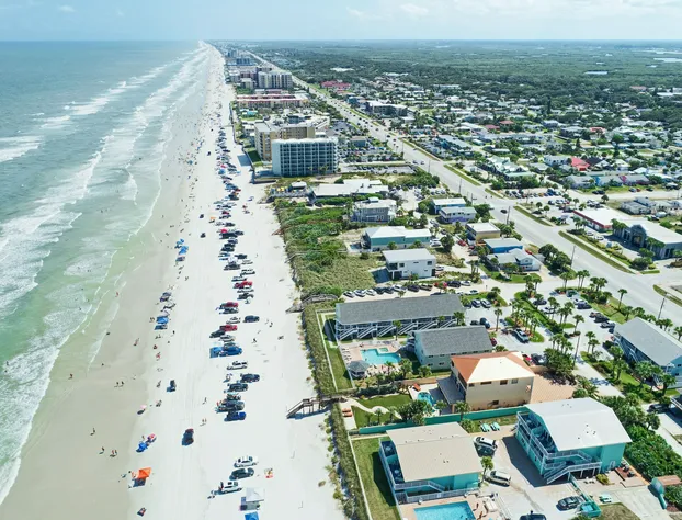 New Smyrna Waves by Exploria Resorts hotel detail image 2