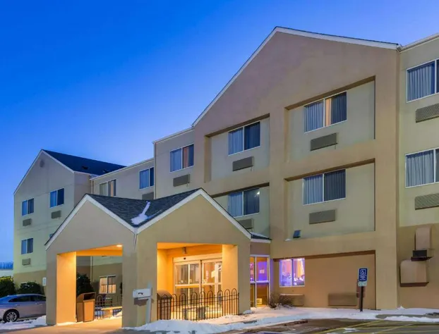 AmericInn by Wyndham St. Cloud MN Shopping Area hotel detail image 1