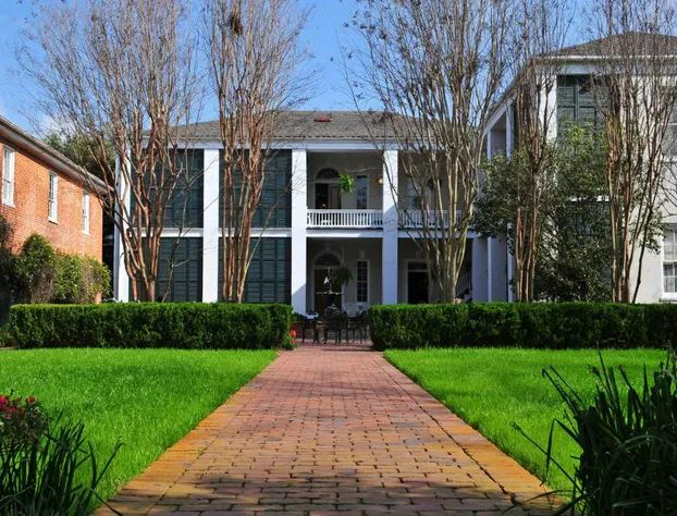 Monmouth Historic Inns and Gardens hotel detail image 3