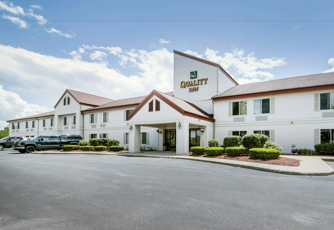 Quality Inn Loudon-Concord hotel hero
