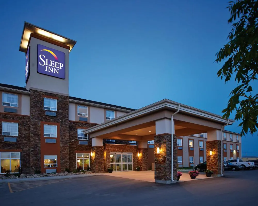 Sleep Inn Regina East hotel hero
