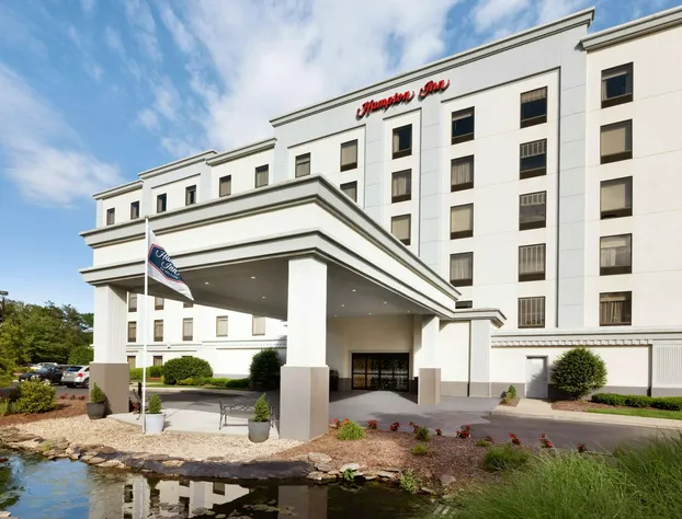 Hampton Inn Long Island-Brookhaven hotel detail image 1