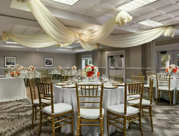 Embassy Suites by Hilton Los Angeles Downey hotel detail image 2