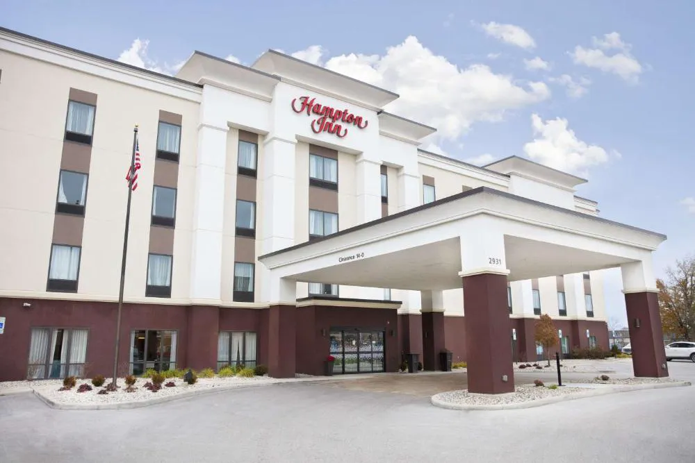 Hampton Inn Toledo/Oregon hotel hero