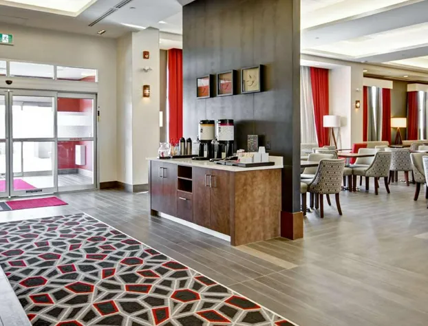 Hampton Inn & Suites by Hilton Medicine Hat hotel detail image 4