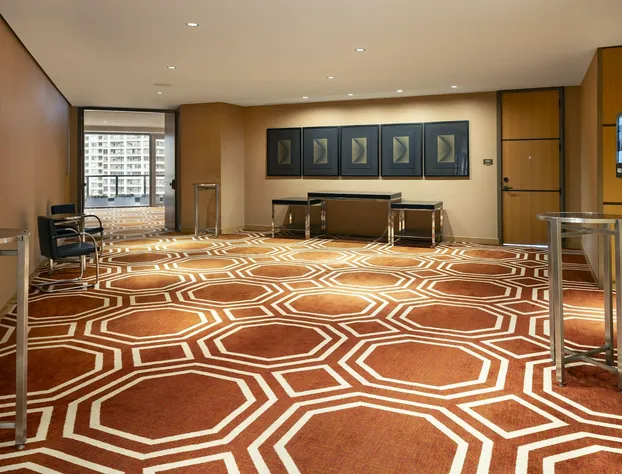 Residence Inn Chicago Downtown Magnificent Mile hotel detail image 2