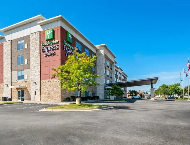 Holiday Inn Express & Suites Detroit Northwest - Livonia by IHG hotel detail image 1