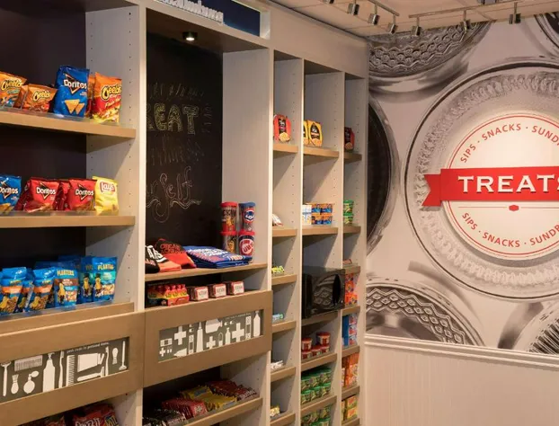 Hampton Inn & Suites Chicago Schaumburg hotel detail image 4