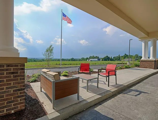 Hampton Inn & Suites Cazenovia hotel detail image 1