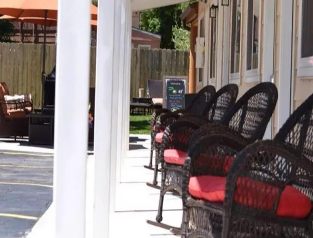 Harney Peak Inn hotel detail image 4